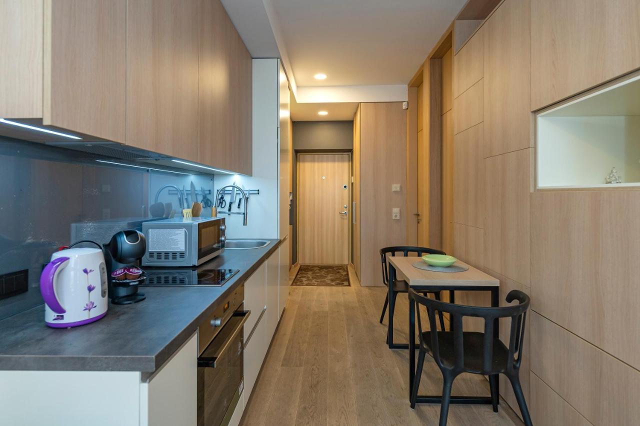 Deluxe River View Apartment By Polo Apartment Каунас Экстерьер фото